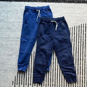 Hanna Andersson - 2 pairs of slim joggers size 5 Navy and Blue Jogger Pants